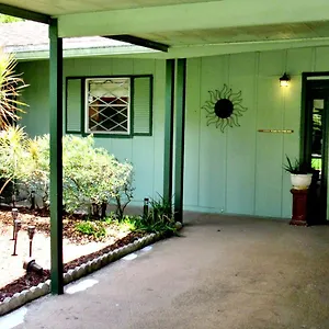 Eric And Nancy's Boutique Tampa